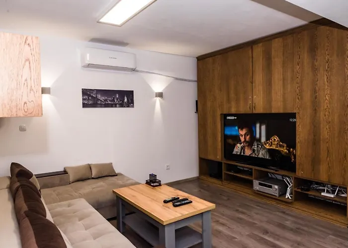 Luxure Apart Alex 索菲亞