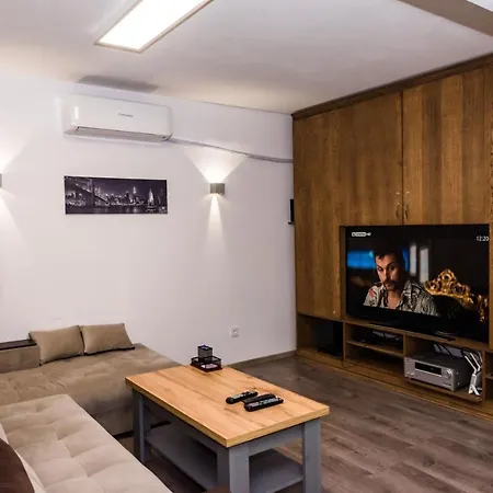 Luxure Apart Alex Sofya